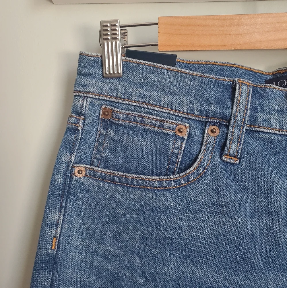 J.Crew Essential Straight Jeans Denim Women’s Size 27 NWT